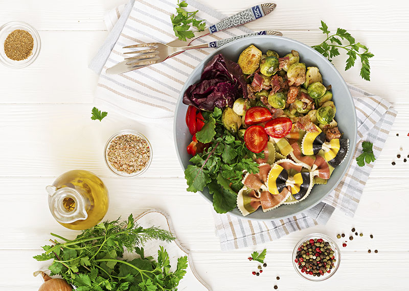Alimentos que cuidan tu sonrisa: guía saludable desde Jaén